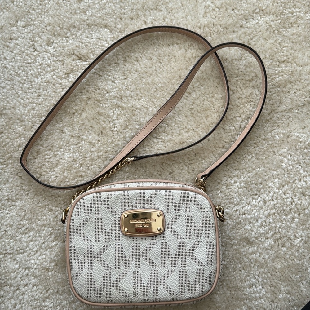 Michael Kors Mini Crossbody Bag